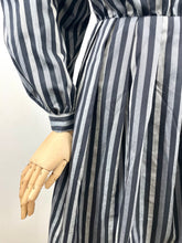 Load image into Gallery viewer, Mayflower {8}