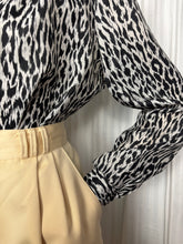 Load image into Gallery viewer, Cruella {16-18}