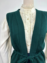 Load image into Gallery viewer, Booker {8}