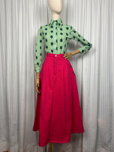 Load image into Gallery viewer, Rosa {12}