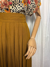 Load image into Gallery viewer, Lucia {10-14}