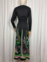 Load image into Gallery viewer, Pagoda {14}