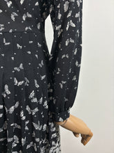 Load image into Gallery viewer, Papilion {16}