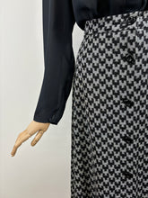 Load image into Gallery viewer, Matrix {10}