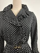 Load image into Gallery viewer, Magnolia {10}