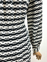 Load image into Gallery viewer, Tabby {20}