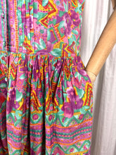 Load image into Gallery viewer, Honeysuckle {12}