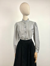 Load image into Gallery viewer, Elsa {12}