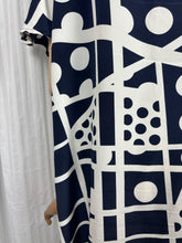 Load image into Gallery viewer, Suki {16-18}