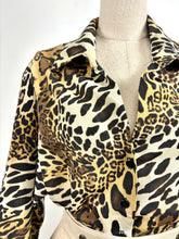 Load image into Gallery viewer, Frida {16-18}