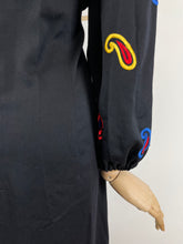 Load image into Gallery viewer, Paisley {16}