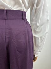 Load image into Gallery viewer, Iris {14-16}