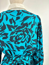 Load image into Gallery viewer, Bobbie {12}