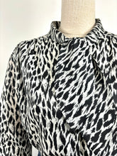 Load image into Gallery viewer, Wilma {18}