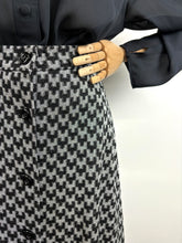 Load image into Gallery viewer, Matrix {10}