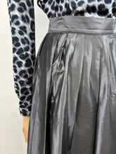 Load image into Gallery viewer, Mercury {6-8}