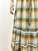 Load image into Gallery viewer, Vera {10-12}