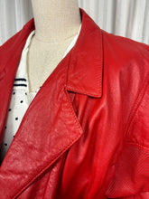 Load image into Gallery viewer, Daria {12}