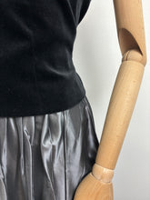 Load image into Gallery viewer, Laura {14}