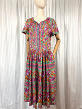 Load image into Gallery viewer, Honeysuckle {12}