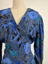 Load image into Gallery viewer, Poppy {12}