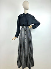 Load image into Gallery viewer, Matrix {10}