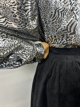 Load image into Gallery viewer, Jeri {16}