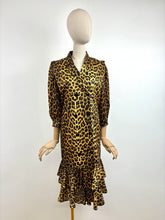 Load image into Gallery viewer, Shania {10-12}