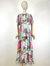 Load image into Gallery viewer, Hockney {10}