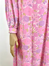 Load image into Gallery viewer, Taffy {8-10}