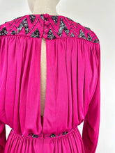 Load image into Gallery viewer, Peggy {8-10}