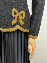 Load image into Gallery viewer, Cupid {10-12}