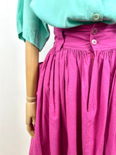 Load image into Gallery viewer, Cerise {8}