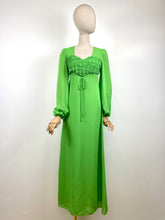 Load image into Gallery viewer, Ivy {10}