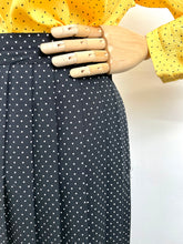 Load image into Gallery viewer, Dottie {10}