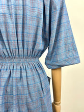 Load image into Gallery viewer, Dusty {10}