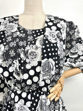 Load image into Gallery viewer, Olivia {12}