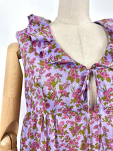 Load image into Gallery viewer, Bloom {8}