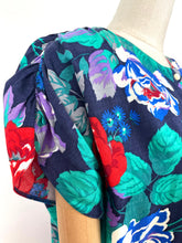 Load image into Gallery viewer, Cecilia {18}