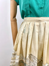 Load image into Gallery viewer, Hilda {16}