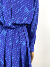 Load image into Gallery viewer, Storm {14}