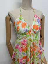 Load image into Gallery viewer, Aster {8}