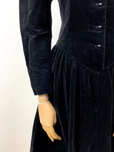 Load image into Gallery viewer, Alannah {10}