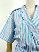 Load image into Gallery viewer, Eze {12}