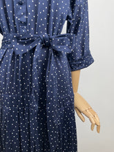 Load image into Gallery viewer, Dot {8}