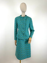 Load image into Gallery viewer, Lizzie {10}