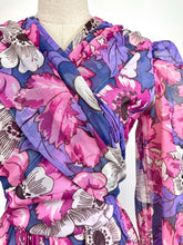 Load image into Gallery viewer, Peony {12-14}