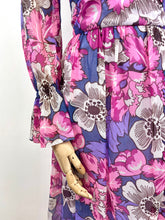 Load image into Gallery viewer, Peony {12-14}