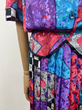 Load image into Gallery viewer, Check It Out {12}