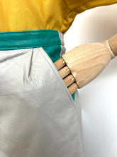 Load image into Gallery viewer, Pat {18}